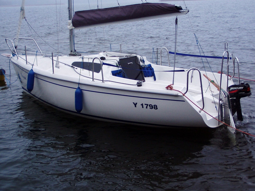 Jacht żaglowy Sportina 682